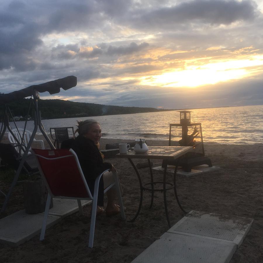 Вілла Les Pieds Dans Le Sable Чемборд Екстер'єр фото