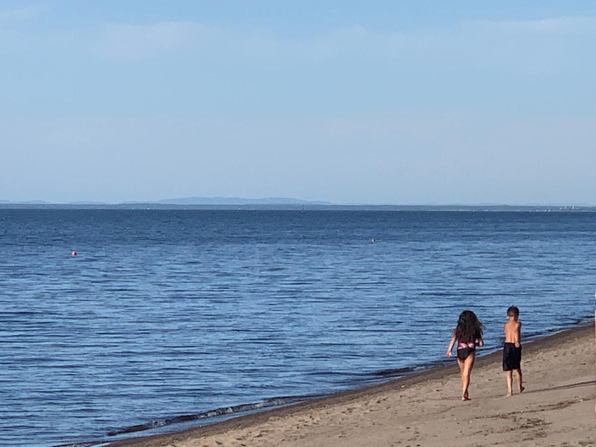 Вілла Les Pieds Dans Le Sable Чемборд Екстер'єр фото
